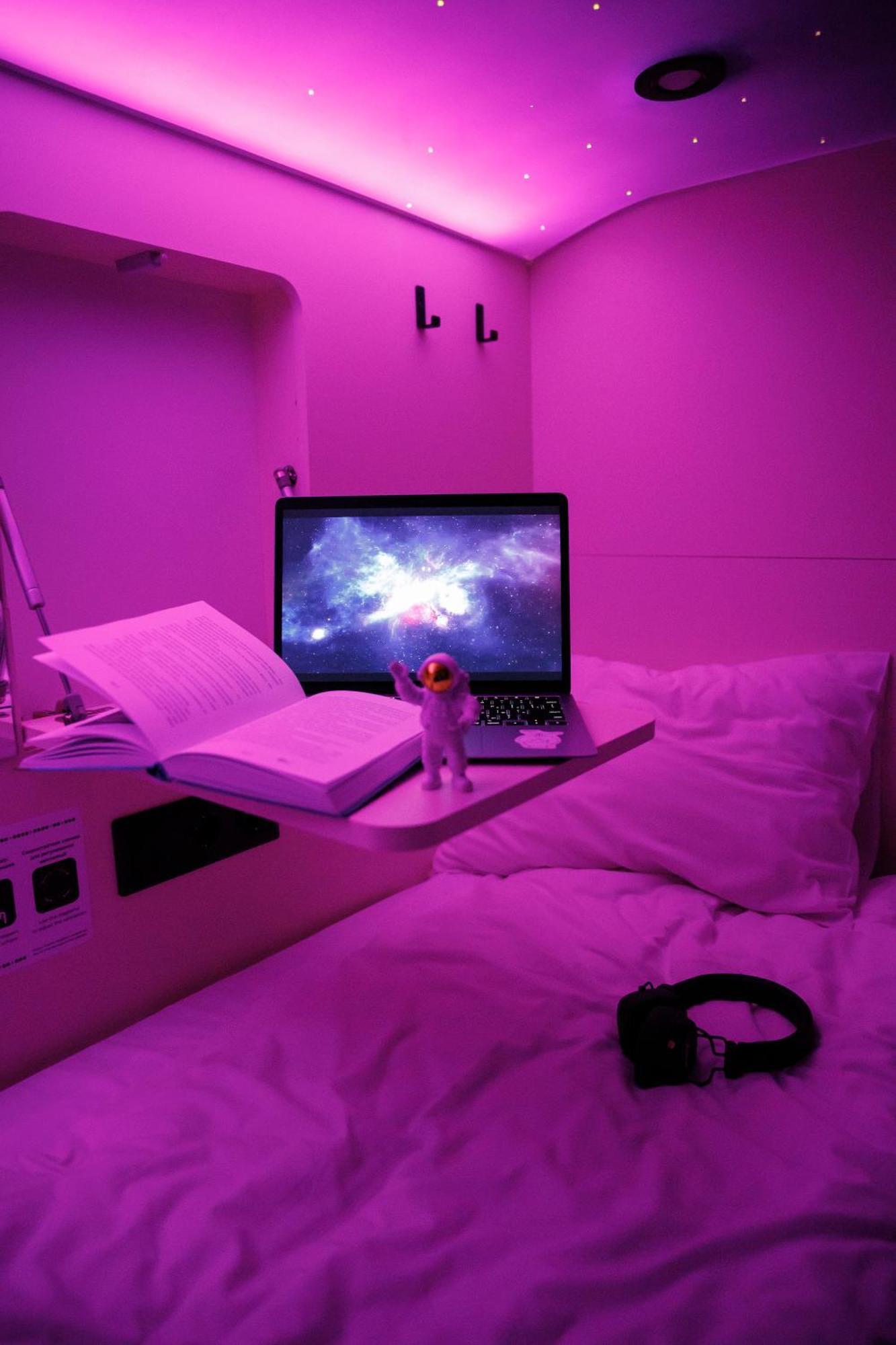 Capsule Hotel Constellation 91 Lviv Dış mekan fotoğraf