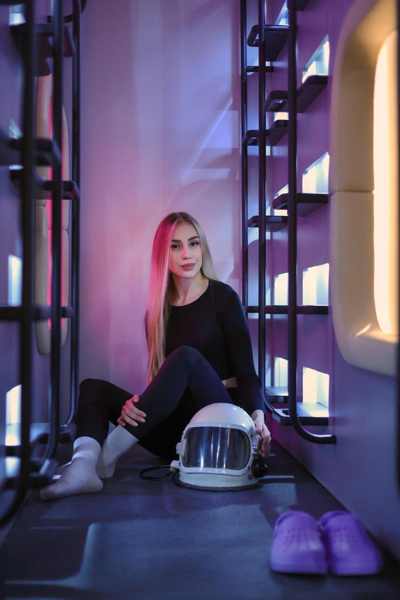Capsule Hotel Constellation 91 Lviv Dış mekan fotoğraf